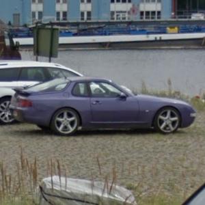 Porsche 968 (StreetView)