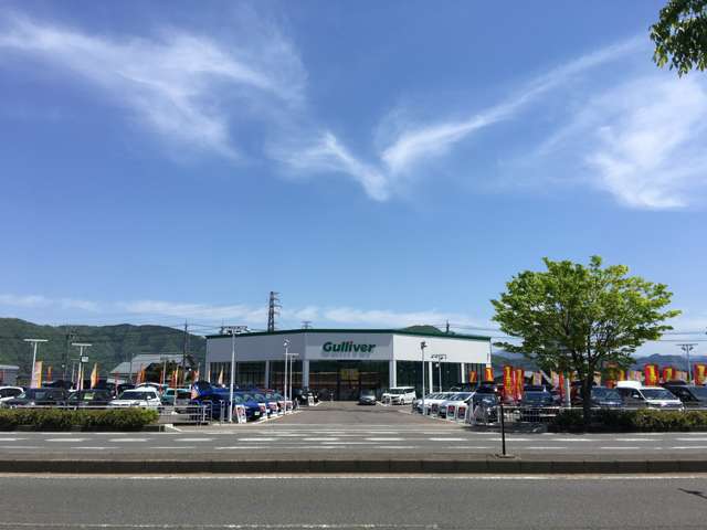 ガリバー 8号越前店写真