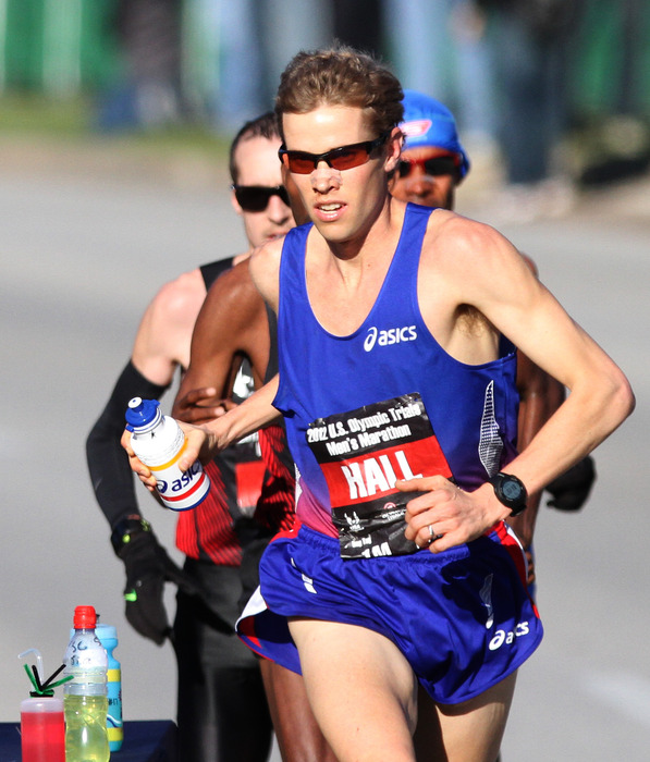 HOUSTON, TX - JANUARY 14: Ryan Hall competes in the U.S. Marathon Olympic Trials January 14, 2012 in Houston, Texas. (Photo by Thomas B. Shea/Getty Images)