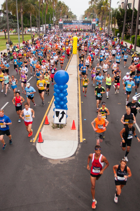 SAN DIEGO, CA - JUNE 03:  Participants runalong 6th Avenue near Balboa Park in the 15th annual Rock 'n' Roll Marathon on  June 3, 2012 in San Diego, California. (Photo by Kent C. Horner/Getty Images)