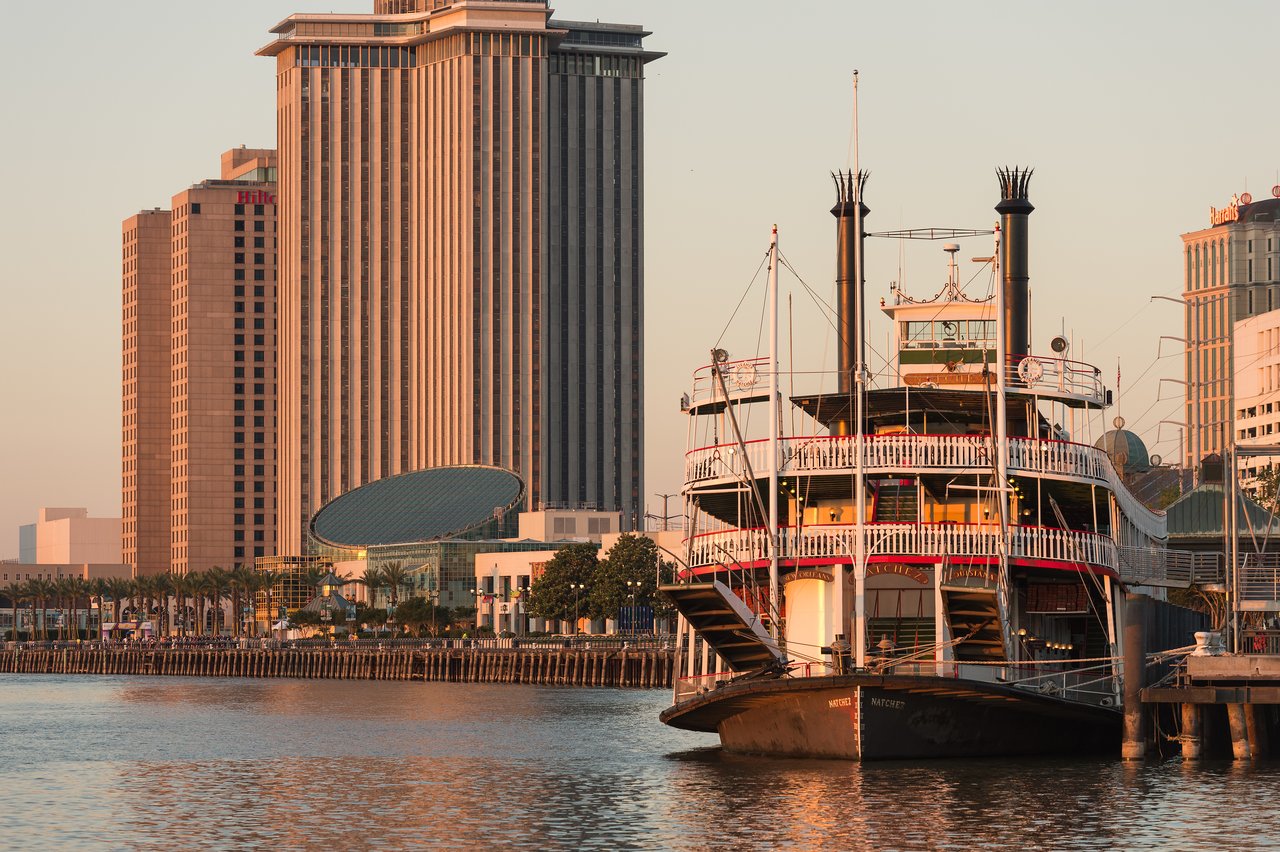 Steamboat natchez