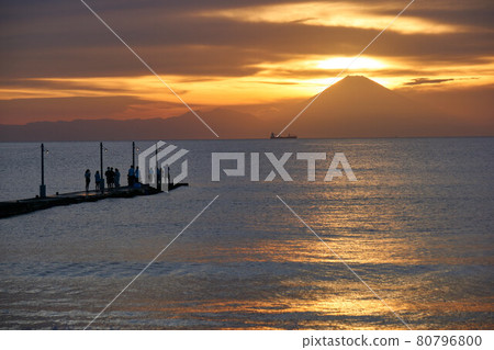 Sunset retro pier and Mt. Fuji Haraoka coast 80796800