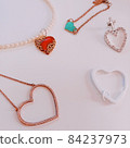 Heart accessory set 84237973