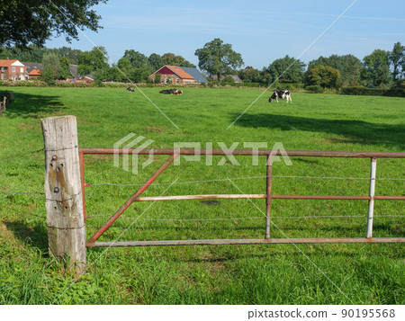 The city and the nature of Bredevoort in the netherlands 90195568