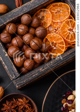 Roasted pecans and macadamia nuts, dried tangerine 103012968