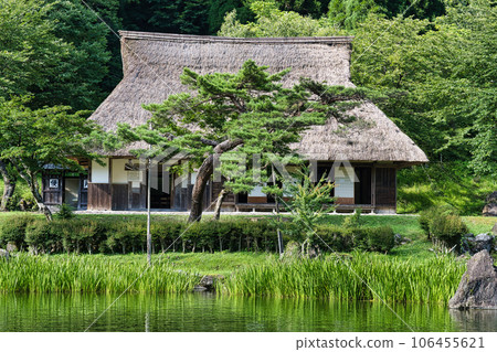 Old Japanese house 106455621