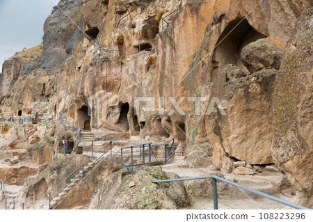 View of the historic cave city and the monastery complex of Vardzia 108223296