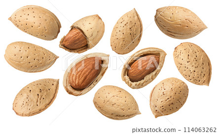 Whole and broken almond nut set isolated on white background 114063262