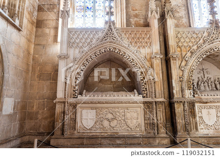 Inside the church of Our Lady of the Victory Monastery at Batalh 119032151