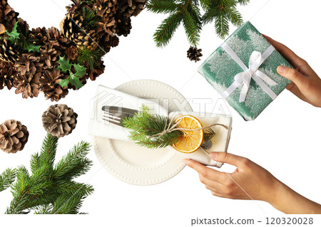 PNG, Christmas table setting, plate on table, isolated on white background. 120320028