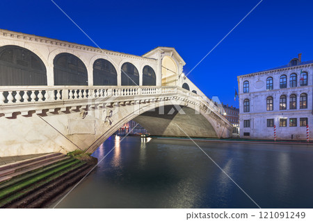 Venice, Italy at the Rialto Bridge over the Grand Canal 121091249