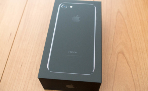 iPhone 7ジェットブラック