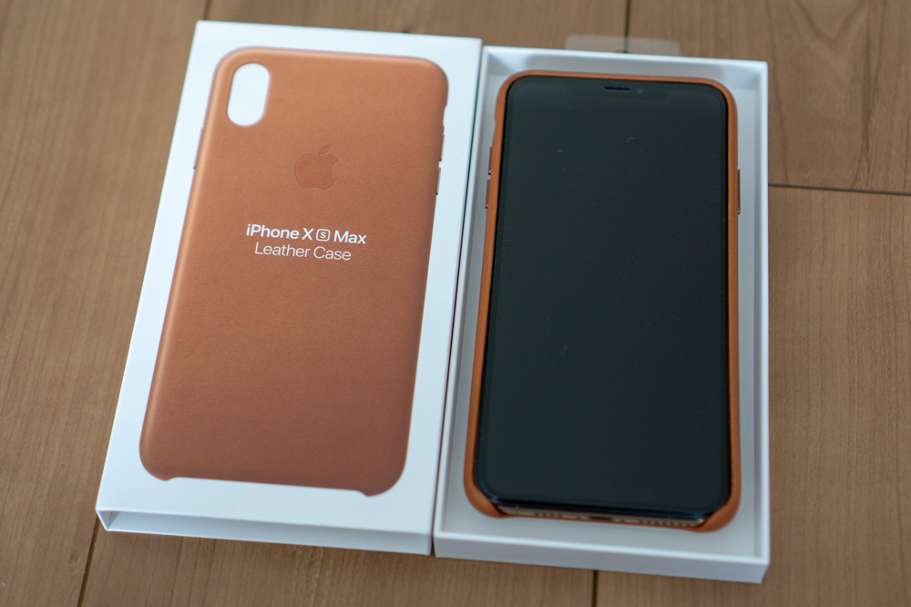 Apple純正iPhoneレザーケースレビュー