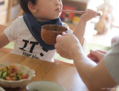 「親と同じ食器を使わない」は意味なし？　『子供の虫歯予防』の新見解に「マジか」「早く知りたかった」