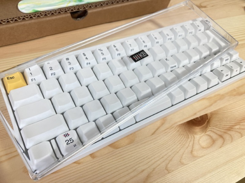 HHKBとキーボードルーフ