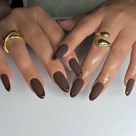 Emerald Nails, Brown Nail, Brown Nails Design, Milky Nails, Dark Nails, Brown Nails, Minimalist Nails, Chic Nails, Dope Nails