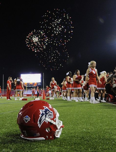 Homecoming Football Game | by Stony Brook University Usa College Aesthetic, Stony Brook University Aesthetic, Stonybrook University, American Teenager Aesthetic, American Life Aesthetic, Highschool Homecoming, America University, Homecoming Football Game, America School