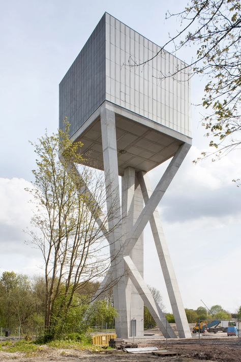 Concrete Column, Water Towers, Industrial Architecture, Minimal House Design, Tower Design, Architectural Section, Concrete Structure, Watch Tower, Water Tower