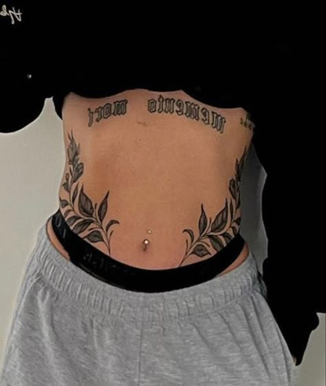 Leaf Tattoo On Stomach, Feminine Stomach Tattoos, Top Of Shoulder Tattoos For Women, Stomach Tats, Belly Button Tattoos, Floral Hip Tattoo, Abdomen Tattoo, Earthy Tattoos, Stomach Tattoos Women