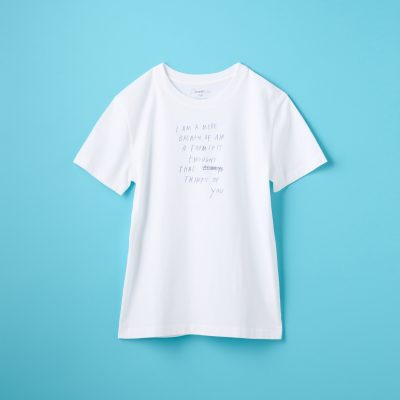 人気ブランドの【別注Tシャツ】ならワンツーコーデも簡単にオシャレ！