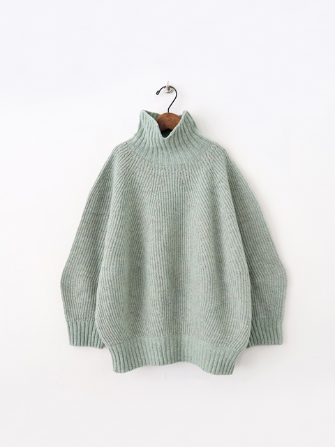 unfil (アンフィル)　superfine lambs & chenille ribbed-knit high-neck sweater (ハイネックセーター)