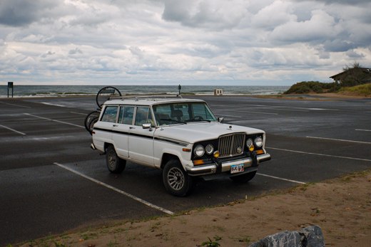 1989 Jeep wagoneer photographed by Scott Gilbertson