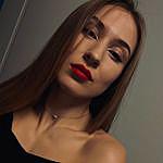 Anna Engler - @aniaa.sh Instagram Profile Photo