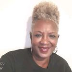 Shari Wright - @shari.wright.7581 Instagram Profile Photo