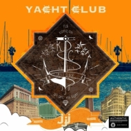 YACHT CLUB