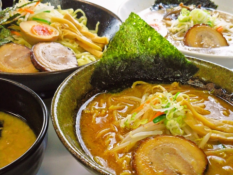 味噌ラーメンが食べたくなったら福家へ。赤コク、白コク、黒コク、どの味噌も旨い！