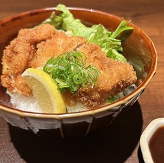 ソースチキンカツ丼