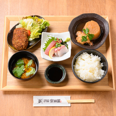 中百舌鳥出汁酒場 宗田屋の特集写真