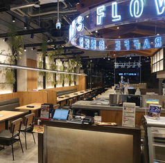 FLOWS GRILL BAR ジ アウトレット湘南平塚の写真