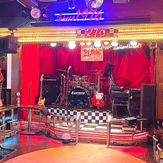 生バンド演奏ライブハウス 21世紀 新宿西口店の写真