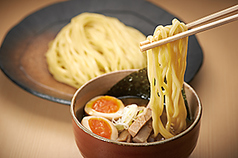 つけ麺屋 やすべえ 新宿店の写真