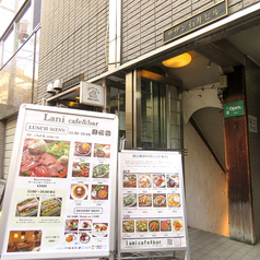 10～35名様のご利用で店舗貸切プランを承ります。着席スタイルor立食スタイル、お好みのスタイルをお申し付けください。※ご予約時、店舗より確認のご連絡を致しますので、あらかじめご了承下さい。