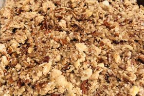 Keto Granola