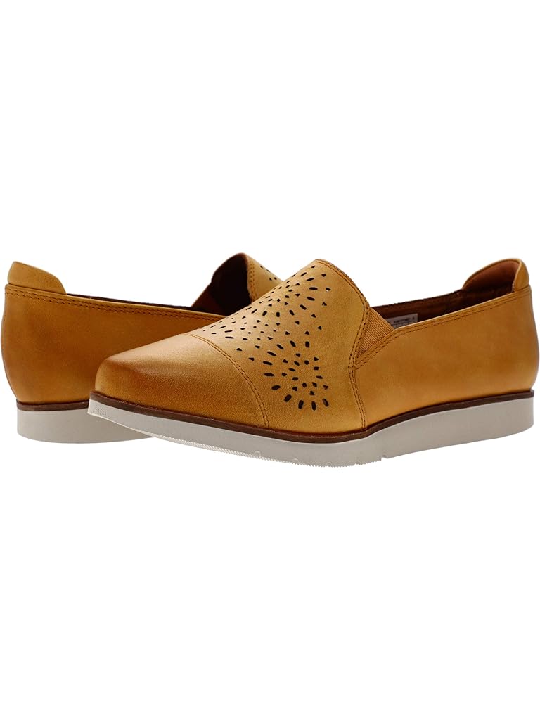 Yellow Cobb Hill Laci Gore Slip-On