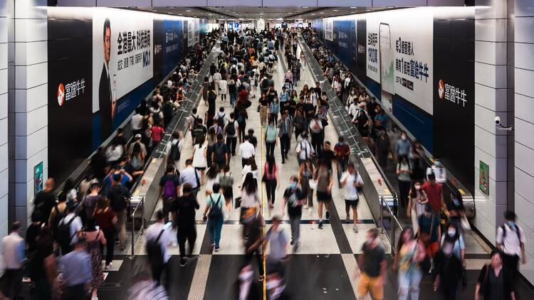 The MTR will run overnight on Christmas Eve and New Year’s Eve