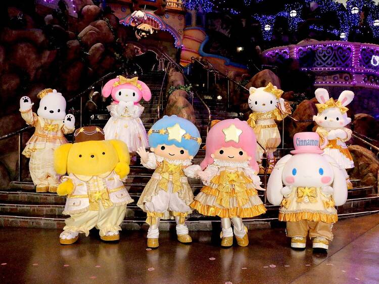 See Hello Kitty and friends at Sanrio Puroland this holiday season