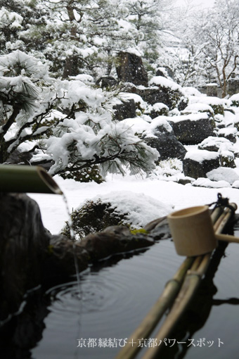 妙満寺の雪景色