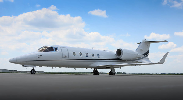 Lear 60 mid-size jet