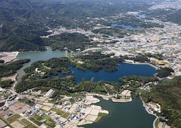 公渕池を望みながら豊かな自然に親しめる