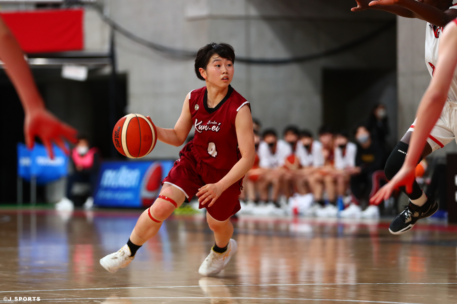 大阪薫英女学院高等学校 4番 都野七海