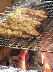 大人の隠れ家 とと幸 個室・旨酒・創作和伊料理_旨い焼きとり
秘伝の《たれ》、塩は古代の塩。