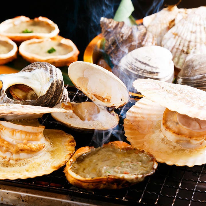 磯丸水産 吉祥寺南口店_都会でも海の幸を堪能！その場で焼き上げる浜焼きを是非！