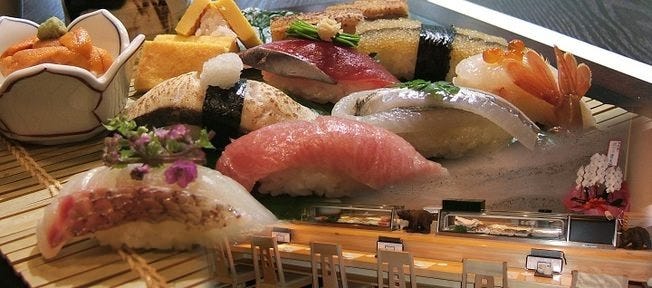 Sushi Dining 旬魚_メインビジュアル