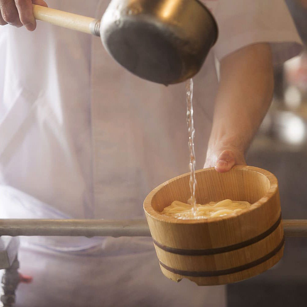 丸亀製麺 トレッサ横浜店_ロゴ