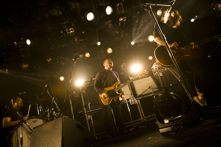 雅-MIYAVI- / ZAZEN BOYS＠渋谷CLUB QUATTRO - 雅-MIYAVI- w/吉田一郎 / pics by Yosuke Torii