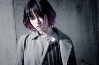 LiSA、5月に初のベスト盤2タイトル同時リリース。昨年6月のたまアリライブ映像も収録